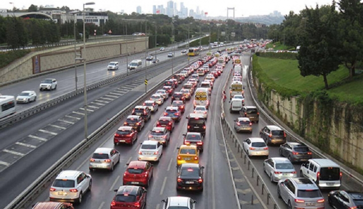 Ankara-İstanbul Arası Seyahat Edeceklere 6 Gün Kontrollü Trafik Uygulaması: Ne Zaman Sona Erecek?