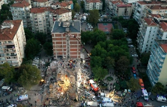 İzmirli depremzedelerden kentsel dönüşüm için dilekçe!