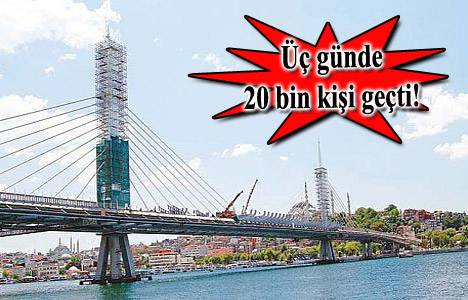 Haliç Metro Köprüsü'nden 20 bin kişi geçti!